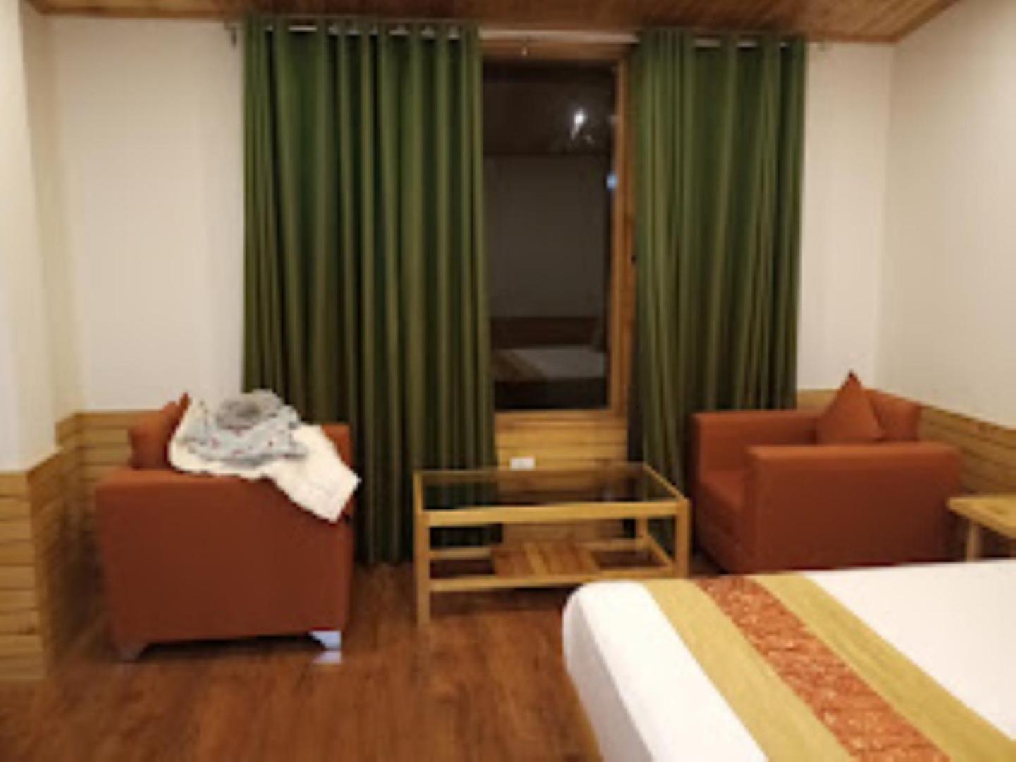 Hotel Shimla Greens Šimla Exteriér fotografie